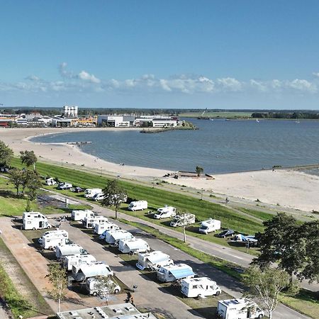 Vakantiepark Lemmer Bagian luar foto